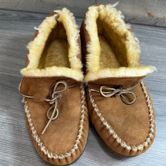 LL Bean Wicked Good Moccasin Suede Slippers Mens Size 11.5  display picture 1
